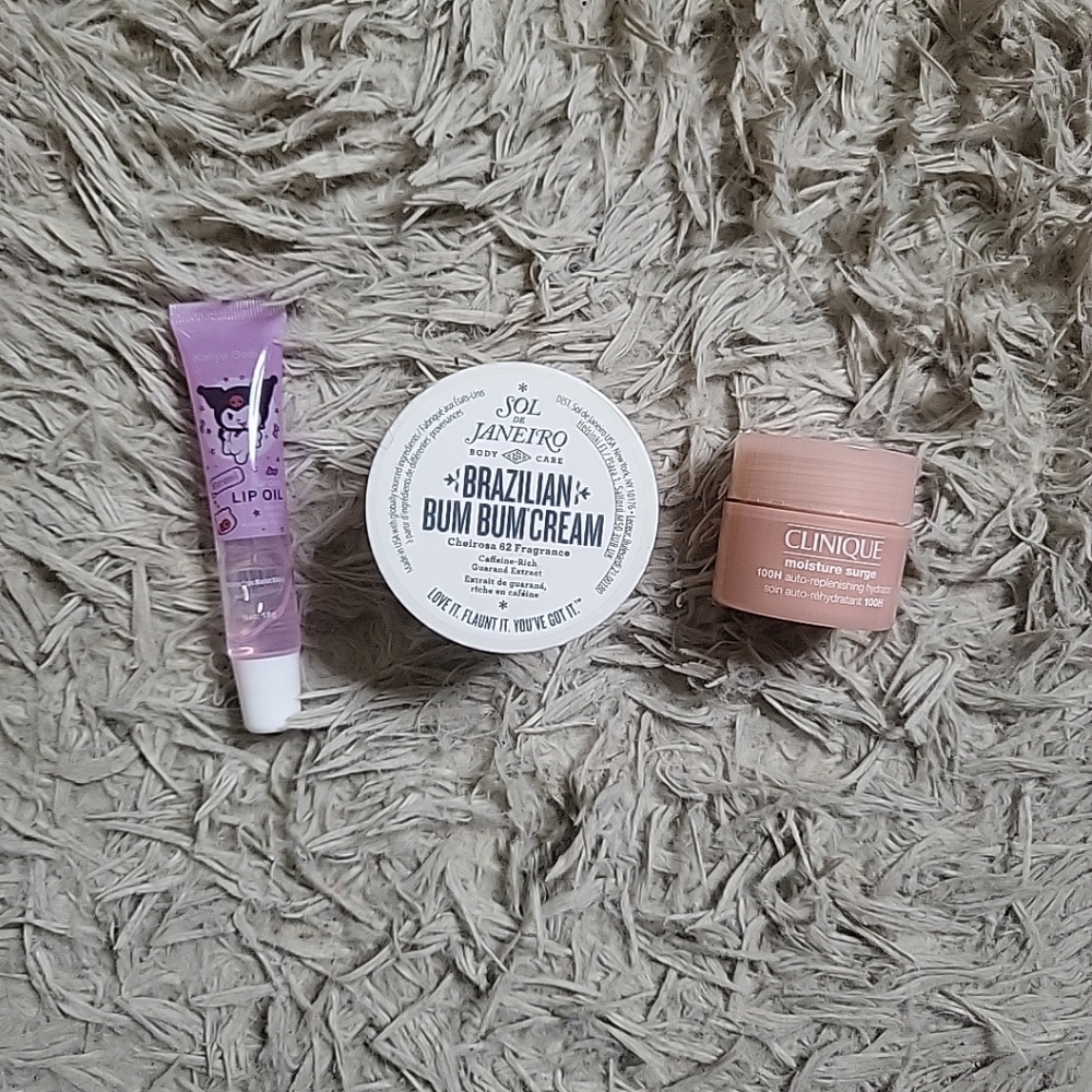 Beauty Bundle Sol De Janeiro Clinique Kuromi Lip Oil Bum Bum Cream Moisture ✨️💫